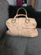 Load image into Gallery viewer, Preloved Marc Jacob Handbag
