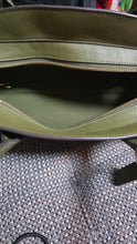 Load image into Gallery viewer, Preloved Olive Empire 34

