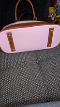 Load image into Gallery viewer, Preloved Pink Dooney and Bouke
