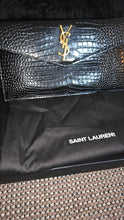 Load image into Gallery viewer, Preloved YSL Evelope Clutch Great condition- black with fold hardware.
