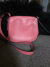 Load image into Gallery viewer, Preloved Coach Saddle bag
