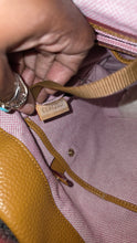 Load image into Gallery viewer, NWT Dooney Shoulder bag - Natural set

