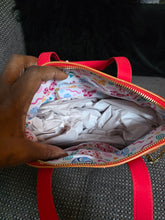 Load image into Gallery viewer, NWT Minnie Loungefly
