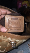 Load image into Gallery viewer, Preloved Coach brown shoulder bag
