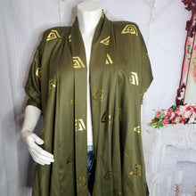 Load image into Gallery viewer, Army Green and Gold Duster SZ 12/14 ( Pre-Loved)
