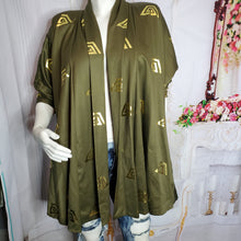 Load image into Gallery viewer, Army Green and Gold Duster SZ 12/14 ( Pre-Loved)
